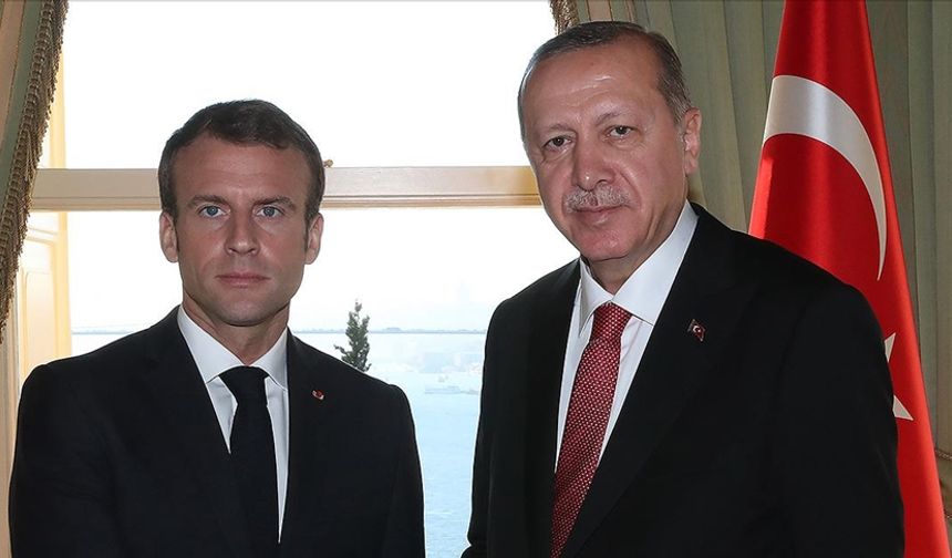 Fransız sözcüye göre Cumhurbaşkanı Erdoğan'ı tebrik eden Macron ilişkileri ilerletmeyi istiyor