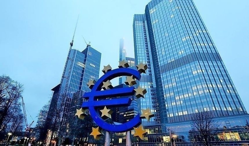 ECB Yönetim Kurulu Üyesi Fabio Panetta: ECB'nin faiz oranları 'nihai hedeften' uzak değil