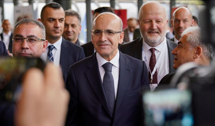 Hazine ve Maliye Bakanı Şimşek: Türkiye'nin kredi notu artmaya başladı