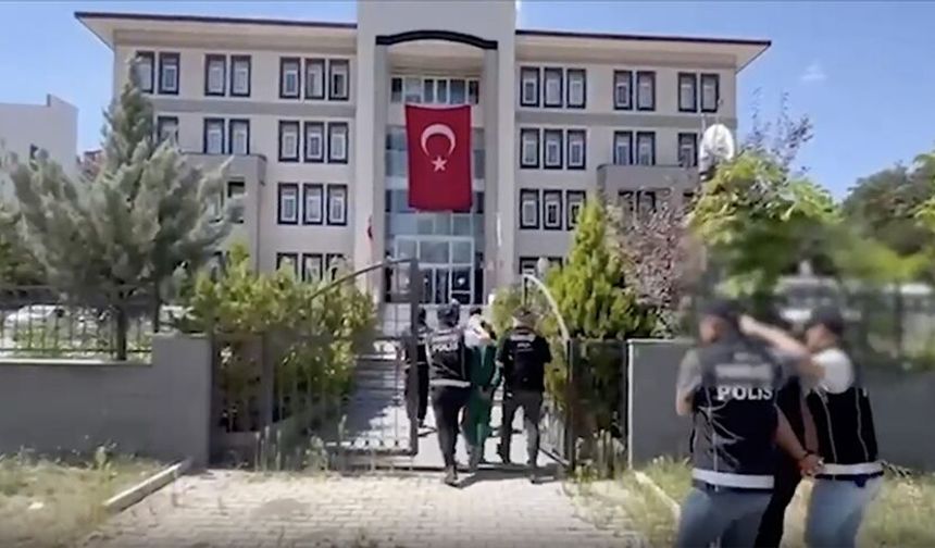 1 ton 183 kilogram uyuşturucu ele geçirildi