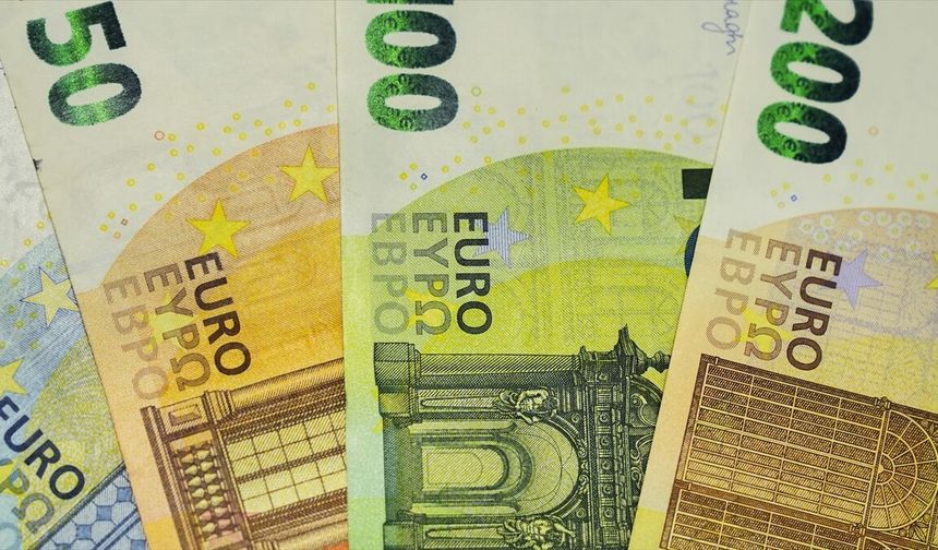 Avrupa'da gaz fiyatları sıcak havanın etkisiyle yaklaşık yüzde 5 yükseldi