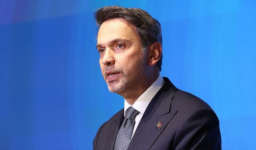 Bakan Bayraktar: Türkiye sadece kendi karalarında denizlerinde değil, yurt dışında petrol, doğal gaz arayan bir ülke