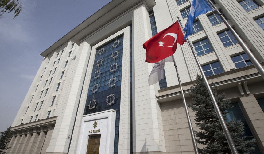 Çeyrek asrı geride bırakan AK Parti, yeni yaşını kutlamaya hazırlanıyor