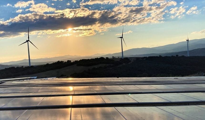 Güneş ve rüzgar kapasitesi büyürken enerji sistemlerinde esneklik ihtiyacı artıyor