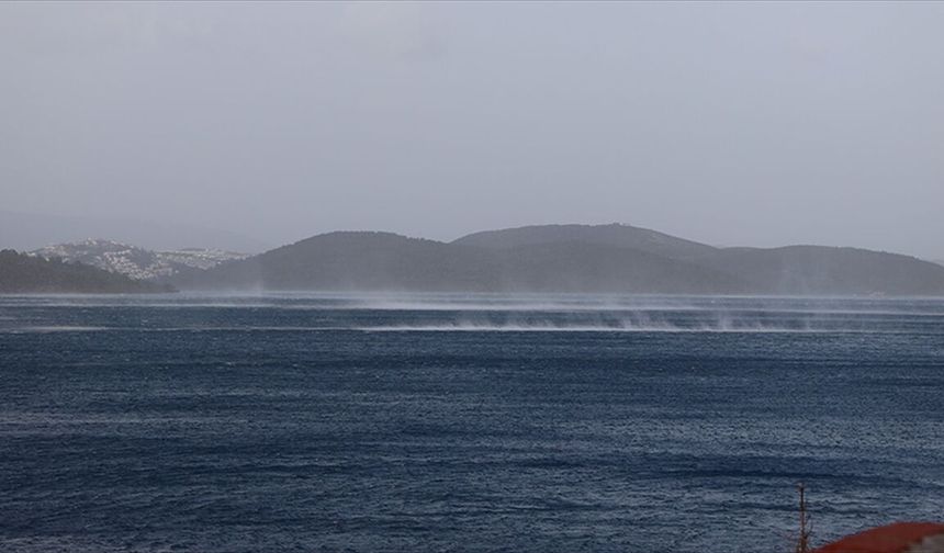 Marmara ile Kuzey Ege için kuvvetli rüzgar ve fırtına uyarısı