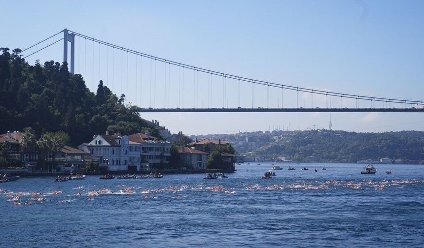 38. Boğaziçi Kıtalararası Yüzme Yarışı başladı