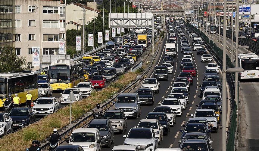 Trafik ve kasko sigortasında yılın ilk yarısında ödenen tazminat 145 milyar lirayı aştı