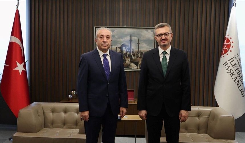 İletişim Başkanı Duran, Cumhurbaşkanlığı Tarım ve Gıda Politikaları Kurulu Üyesi Eker ile görüştü