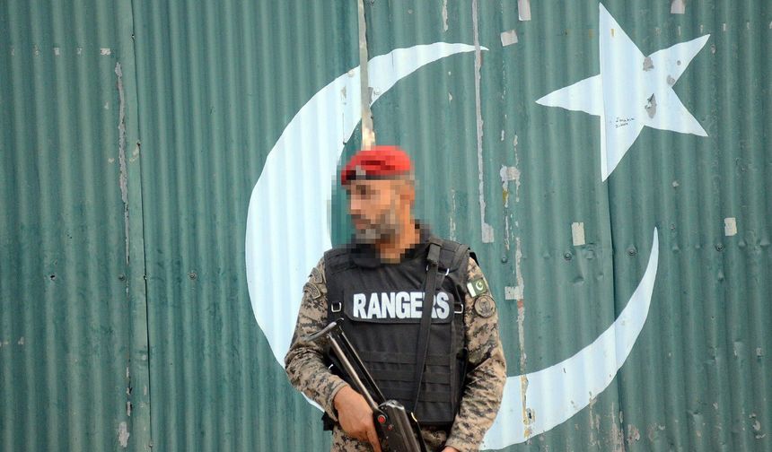 Pakistan ordusu: Hayber Pahtunhva'da 15 militan etkisiz hale getirildi