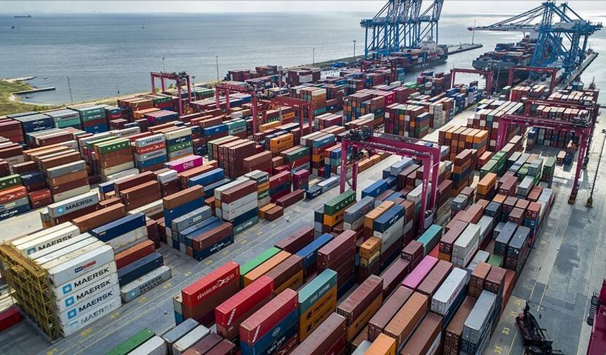 Türkiye'nin geçen yılki ihracatının yüzde 46,1'ini büyük ölçekli girişimler yaptı