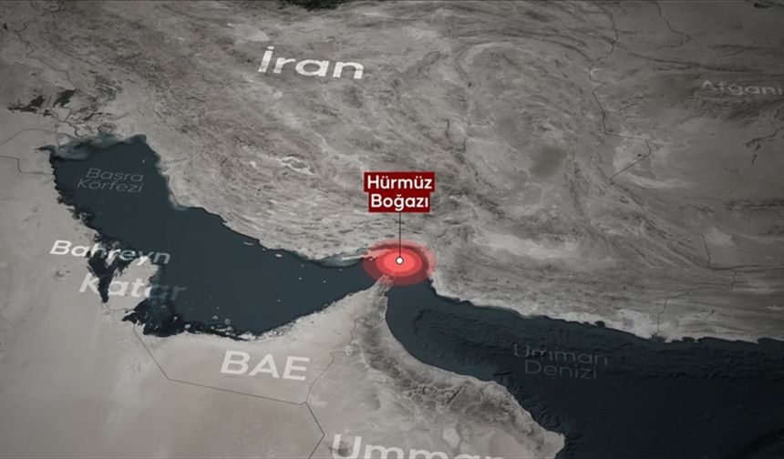 İran Ordusu Genel Komutanı Hatemi, Hürmüz Boğazı'ndan geçişlerin çok kısıtlı olduğunu söyledi