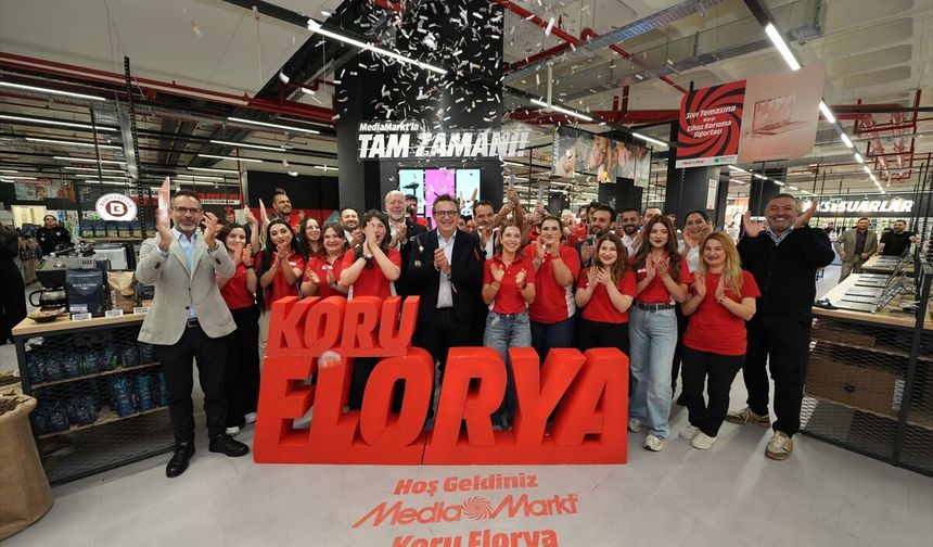 MediaMarkt Türkiye İstanbul'da yeni mağaza açtı