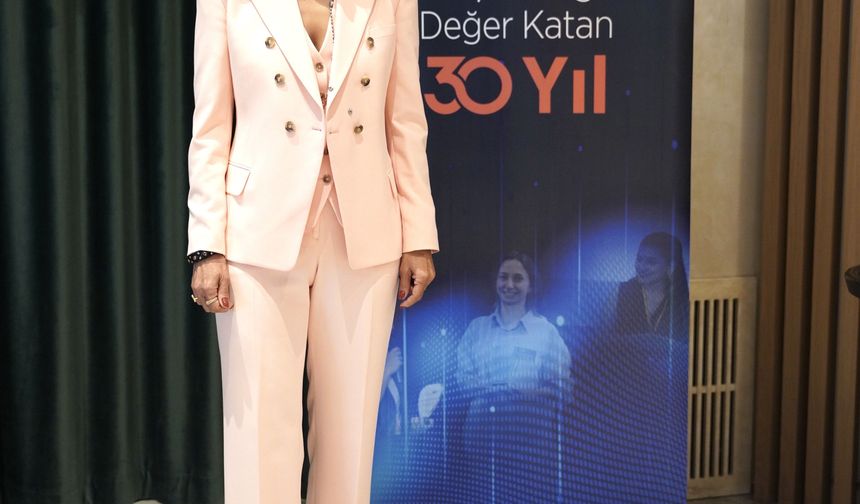 ÜNLÜ & Co Kadın Teknoloji Girişimcileri Akademisi'nde yeni dönem başvuruları başladı