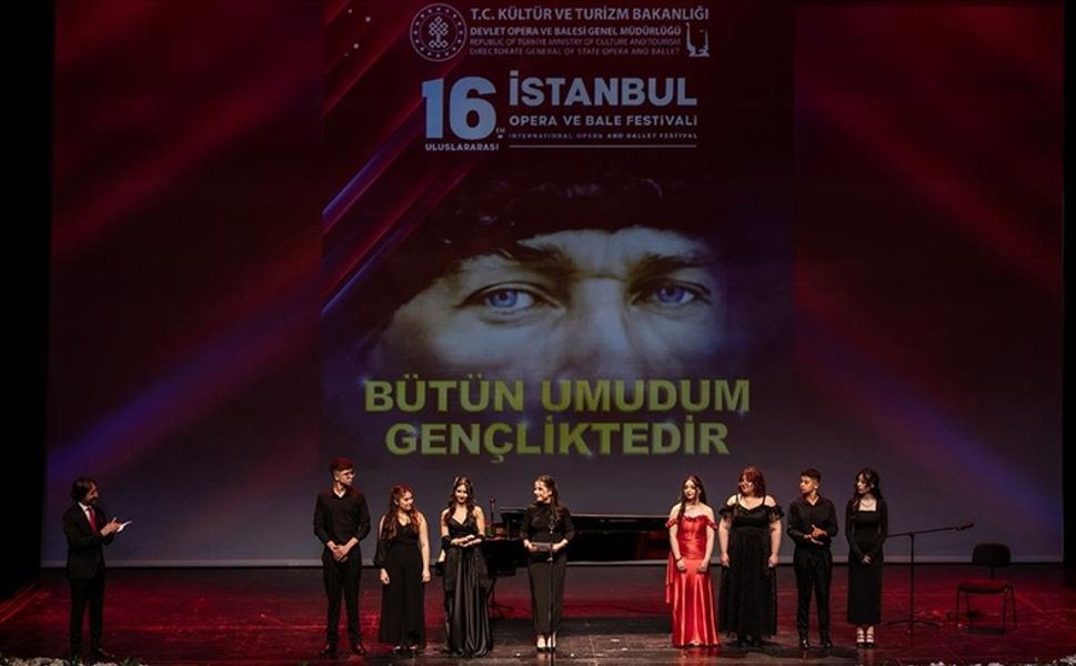 16. Uluslararası İstanbul Opera ve Bale Festivali'nde genç yetenekler sahne aldı