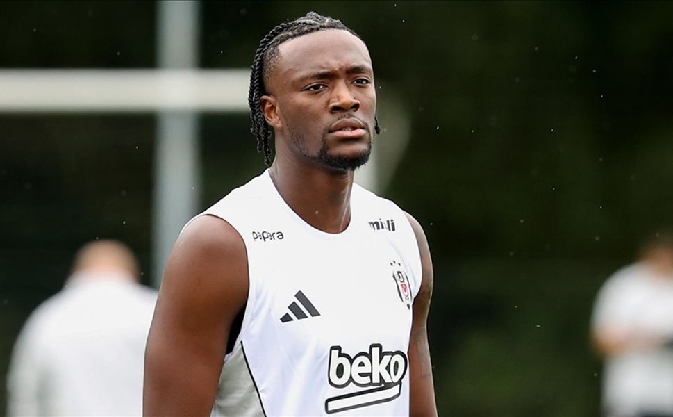 Beşiktaş'ın yeni transferi Tammy Abraham, ilk idmanına çıktı