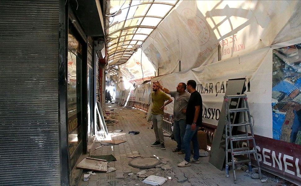 Uzun Çarşı'da restorasyon çalışmaları sürüyor