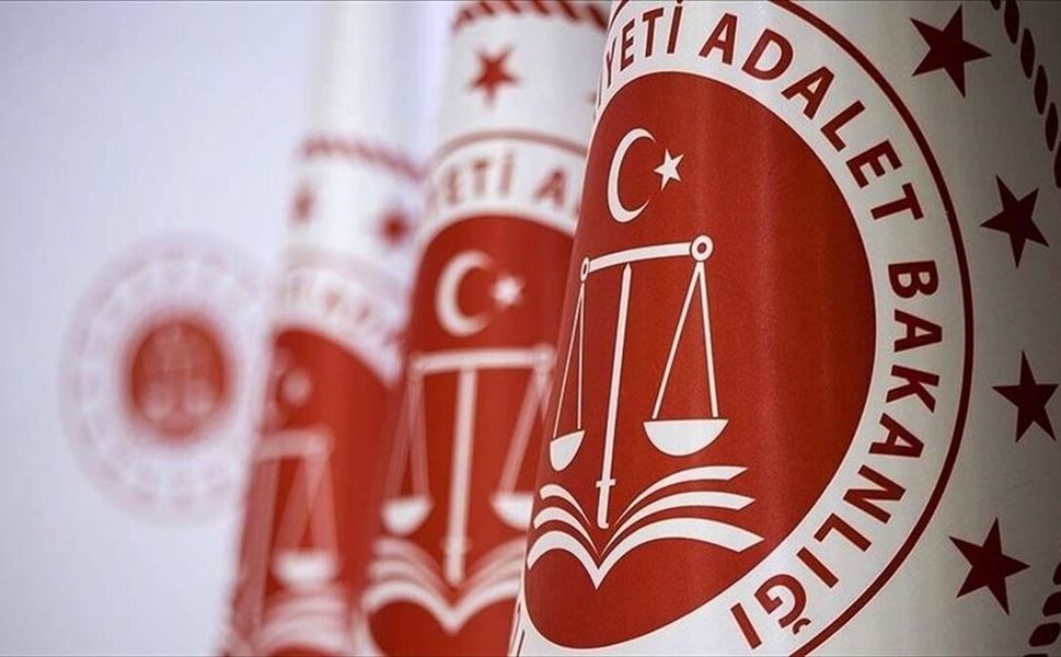 Adalet Bakanlığına alınacak 15 bin sözleşmeli personele ilişkin başvuru takvimi belli oldu