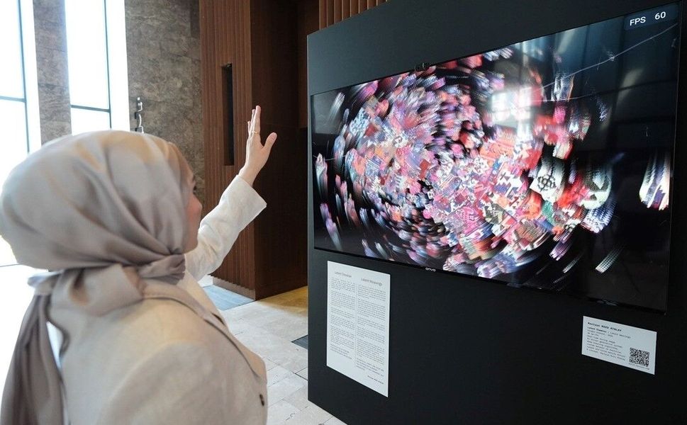 Anadolu'nun dokuma hafızası yapay zekayla dijital sanat eserine dönüştü