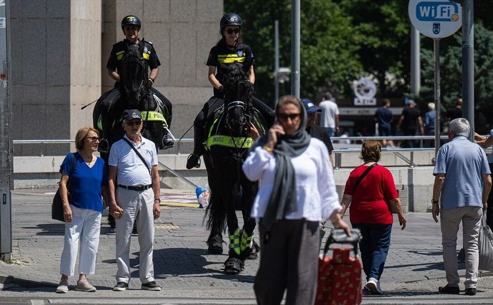 Başkentte atlı polisler devriye görevi yürütüyor