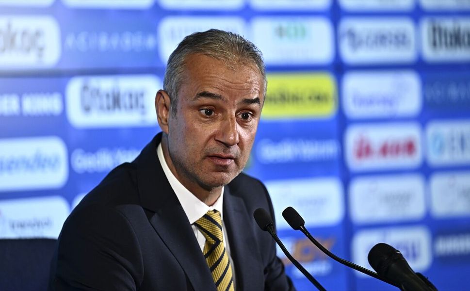 Fenerbahçe'nin yeni teknik direktörü İsmail Kartal oldu
