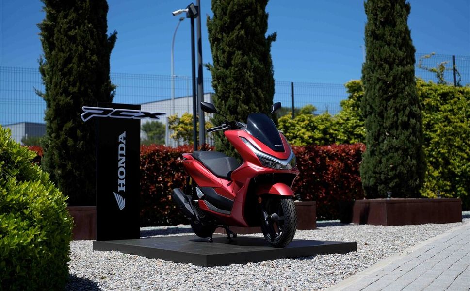 Honda Türkiye Motosiklet tarafından üretilen PCX125 satışa sunuldu
