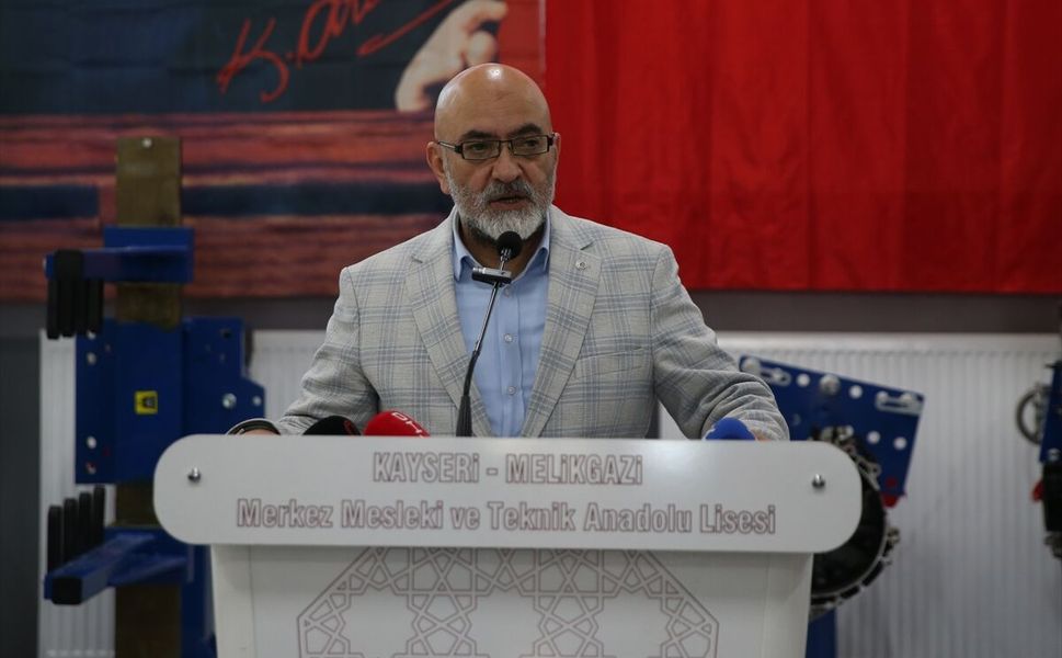 Kayseri'de Vehbi Koç Vakfı tarafından Ford Eğitim Laboratuvarı açıldı