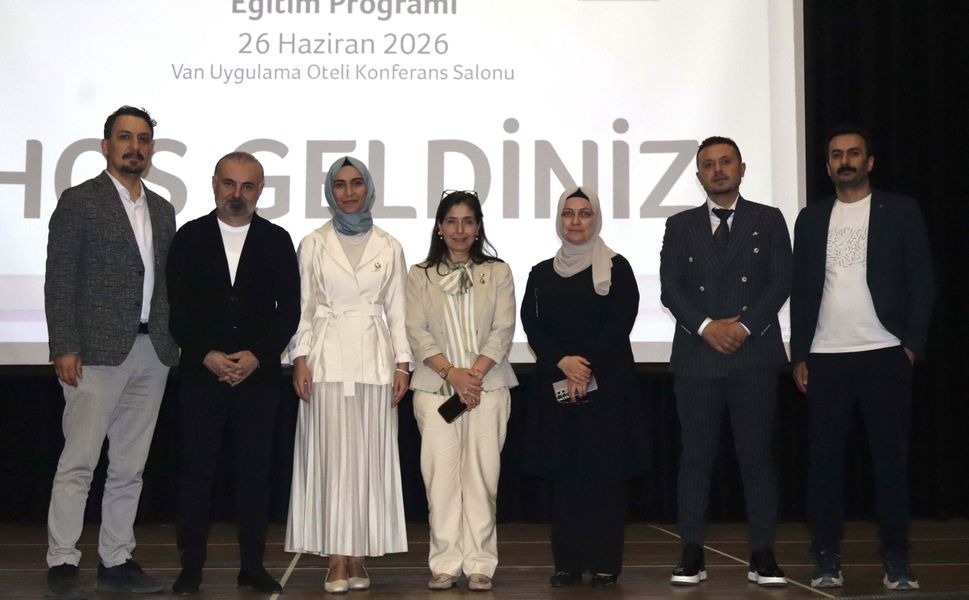 Meme Kanseri Erken Tanı Farkındalık Eğitimleri Projesi'nin 4. eğitimi Van'da düzenlendi