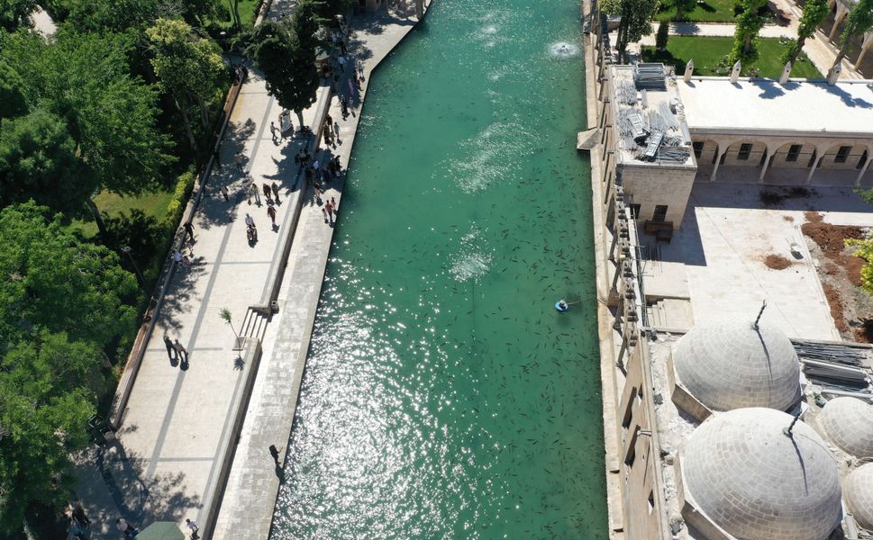 Şanlıurfa'da sıcak hava etkili oluyor
