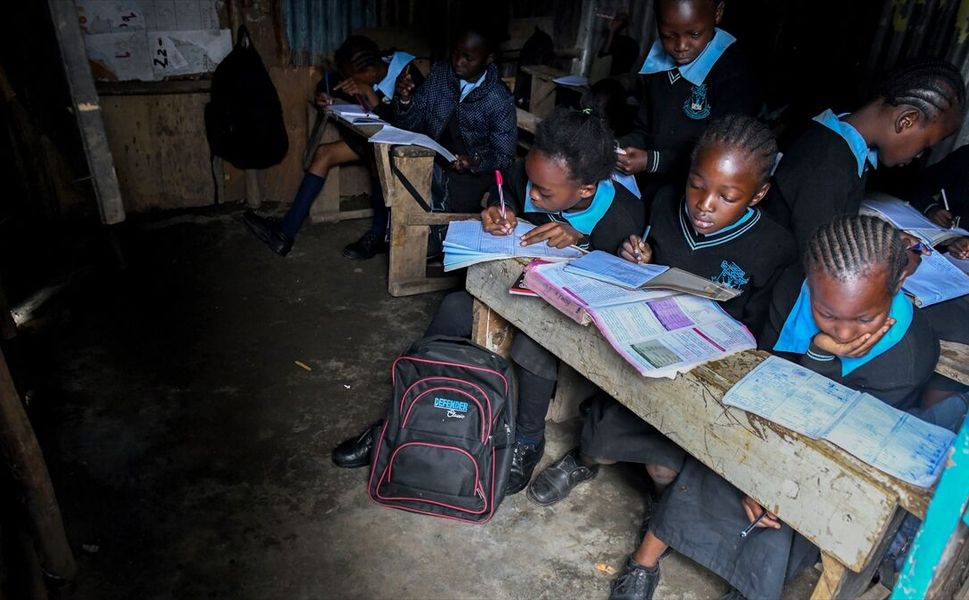 Soweto Ayaklanması'ndan yarım asır sonra Afrika'da hala milyonlarca çocuk okula gidemiyor