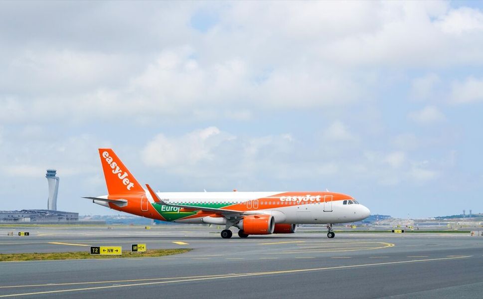 ABD'li özel sermaye şirketi Apollo, easyJet'i satın almak için 5,7 milyar sterlin teklif verdi