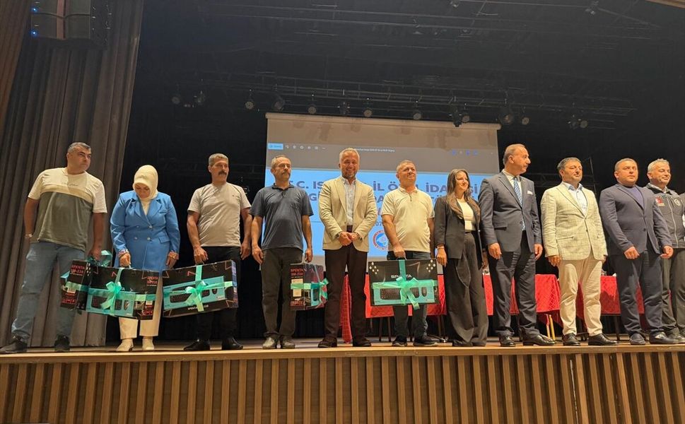 Akfen'den kullanılabilir teknolojik ekipmanların kazandırılmasına ilişkin sosyal proje