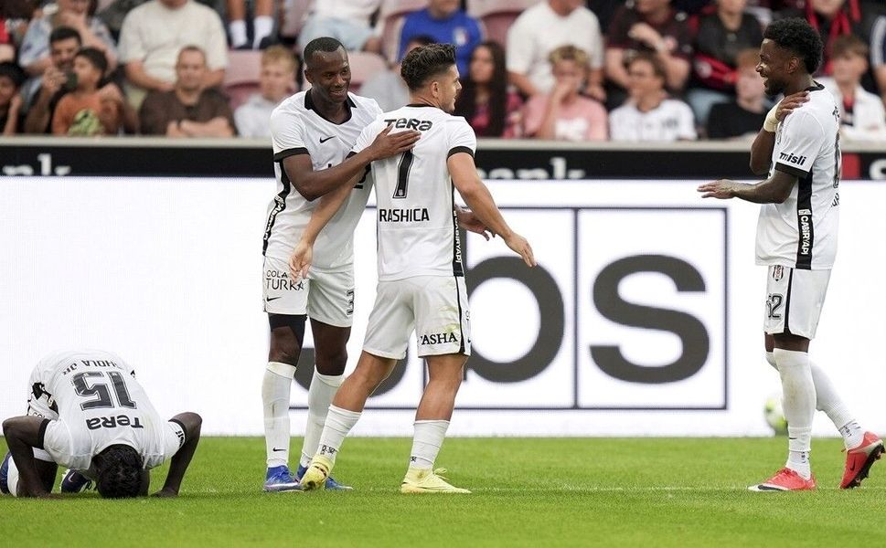 Beşiktaş, UEFA Avrupa Ligi'nde 3. eleme turuna yükseldi