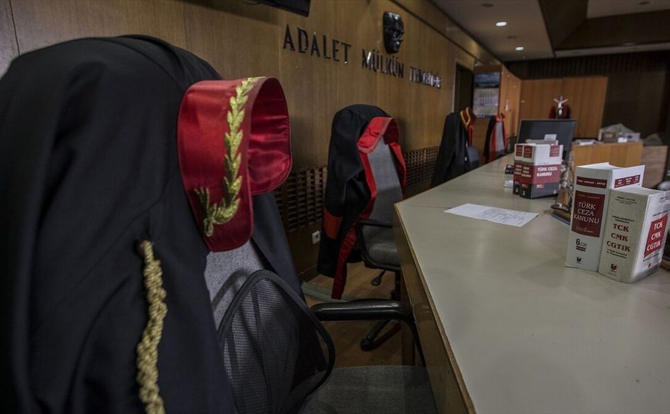 Boşanma aşamasındaki eşinin doğal gazını kapattıran kocaya 3 gün zorlama hapsi
