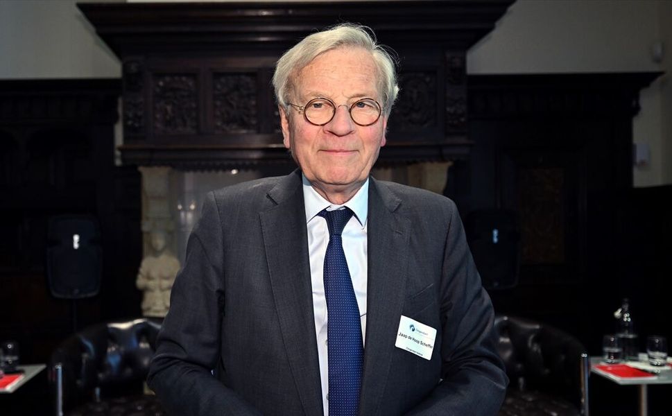 Eski NATO Genel Sekreteri Scheffer: Türkiye'nin ev sahibi rolünü yeniden üstlenmesinin vakti çoktan gelmişti