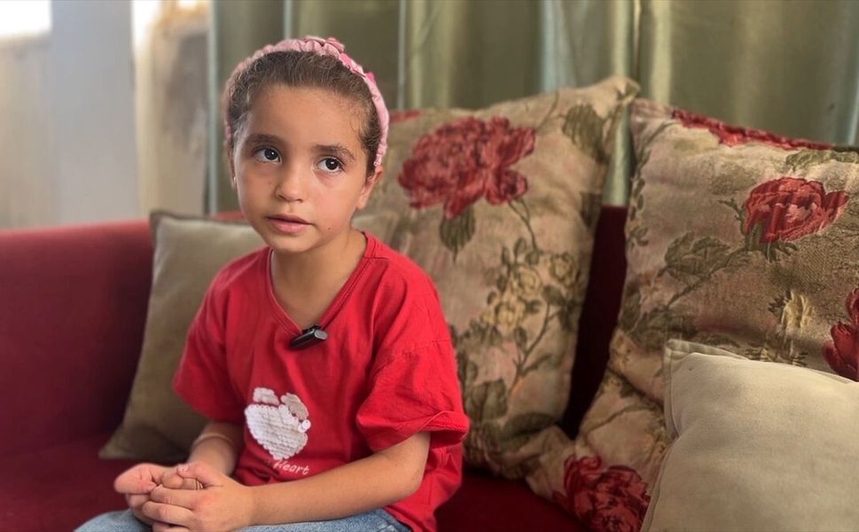 Gazze'de çektiği videolarla annesi için yardım isteyen 3 yaşındaki Cumane: Annem cennete gitti, hepinize küstüm