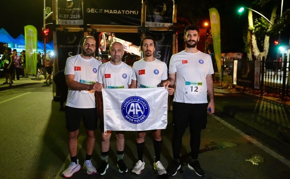 İstanbul'da Gece Maratonu koşuldu