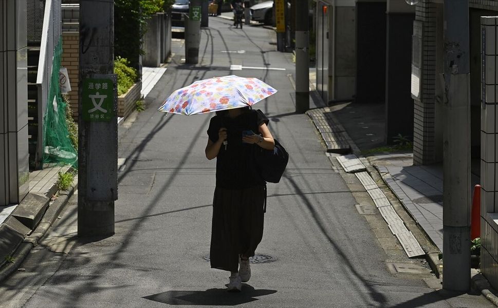 Japonya'da ilk kez aşırı sıcaklar nedeniyle 'kokushobi' uyarısı yapıldı