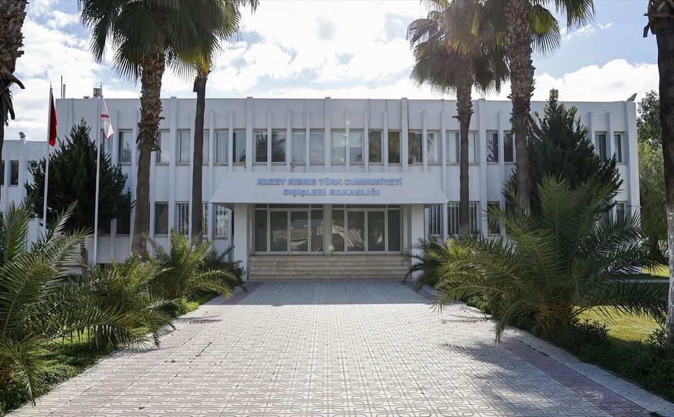 KKTC Dışişleri, AB'nin Kıbrıs Özel Temsilcisi Fitto'yu muhatap almayacağını duyurdu