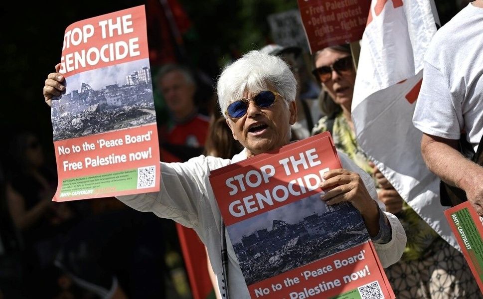 Londra'da düzenlenen Filistin'e destek yürüyüşünde 'İsrail'e yaptırım uygulanması' talep edildi