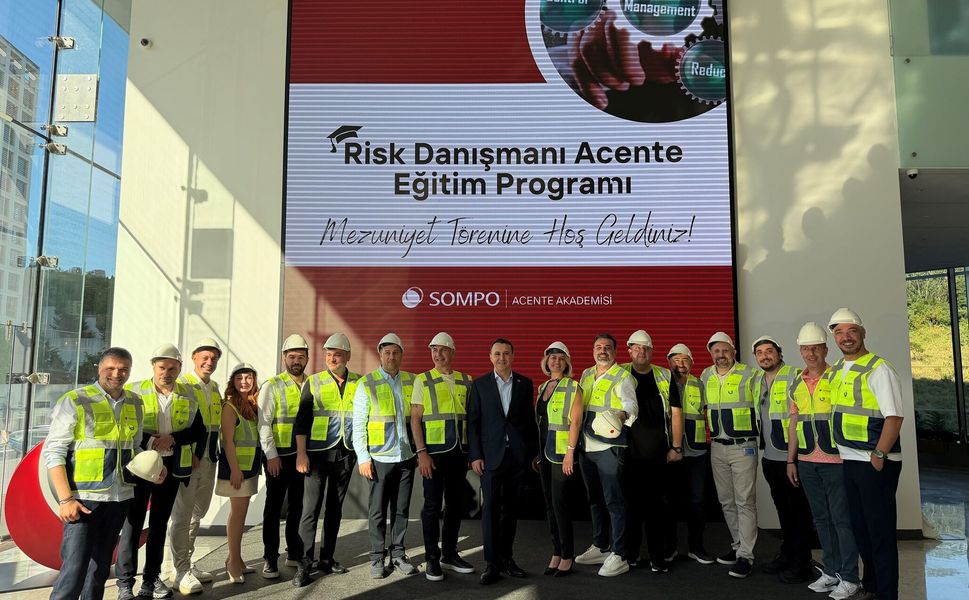 Sompo Sigorta Risk Danışmanı Acente Programı ikinci dönem mezunlarını verdi