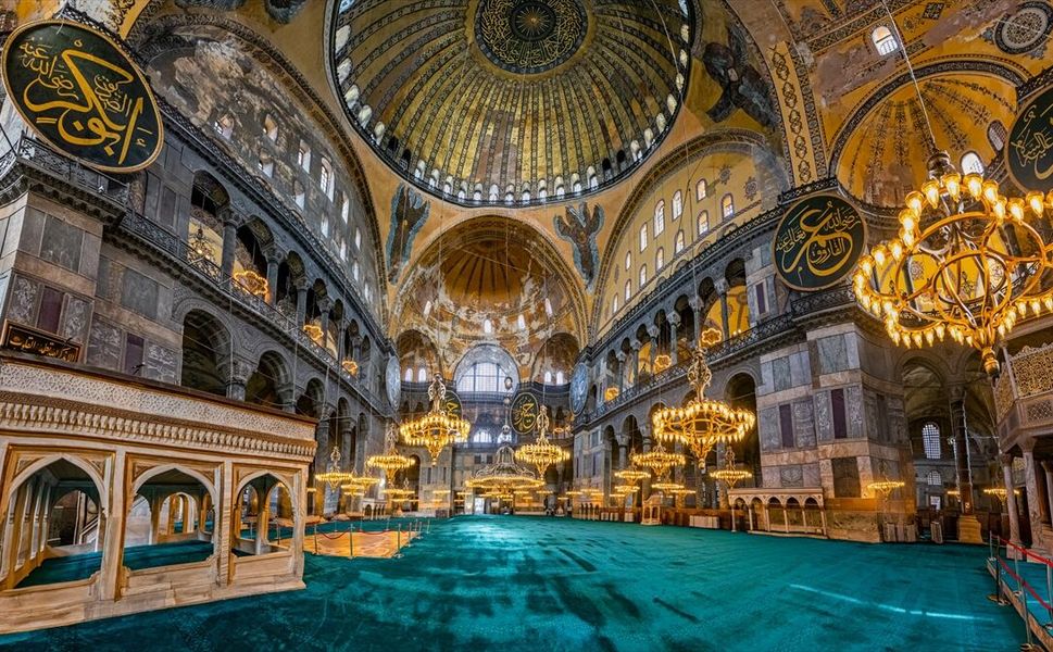 TBMM Başkanı Kurtulmuş, Ayasofya-i Kebir Cami-i Şerifi'nin yeniden ibadete açılışının 6'ncı yıl dönümünü kutladı