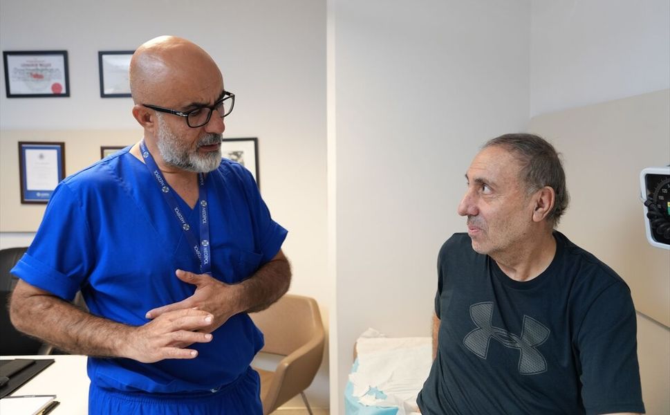 Tek böbrekte gelişen iki tümör organ koruyucu ameliyatla çıkarıldı