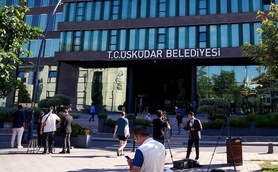 Üsküdar Belediyesine yönelik usulsüzlük soruşturmasında 6 kişi gözaltına alındı