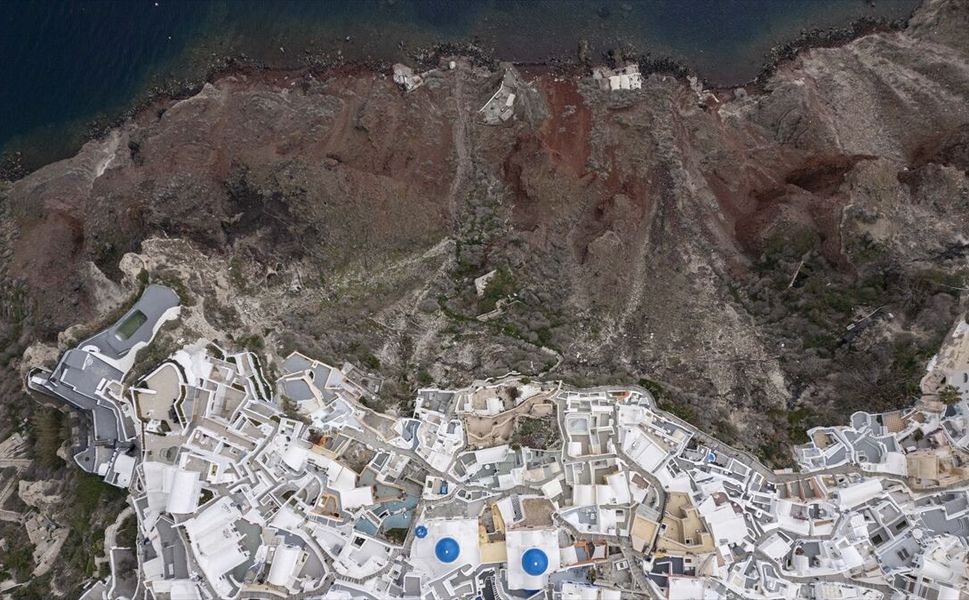 Yunanistan'da yaz sıcaklıkları ve turizm faktörü adalardaki su sıkıntısını büyütüyor