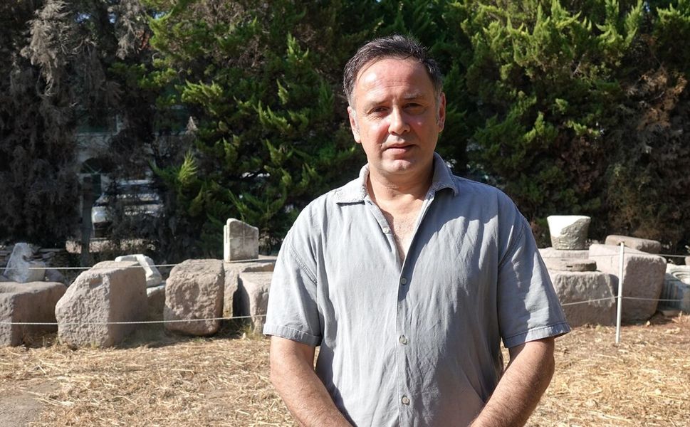 Adramytteion Antik Kenti'nde Roma dönemine ait olduğu değerlendirilen villa ortaya çıkarıldı