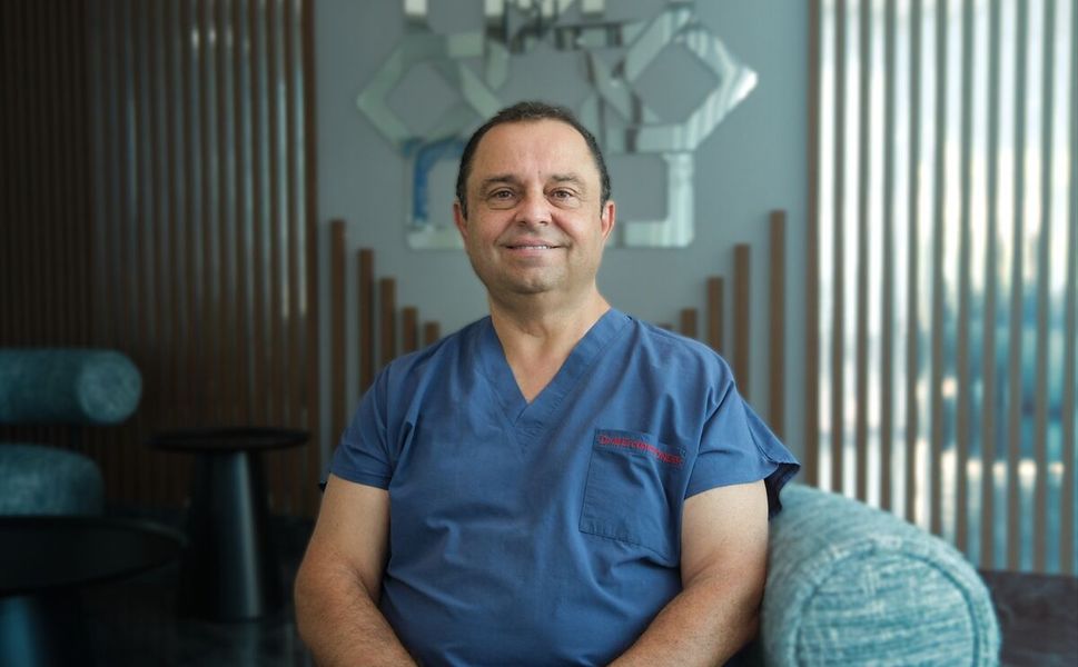 Ağrı ve kilitlenmenin eşlik ettiği çene eklemindeki ses dikkate alınmalı