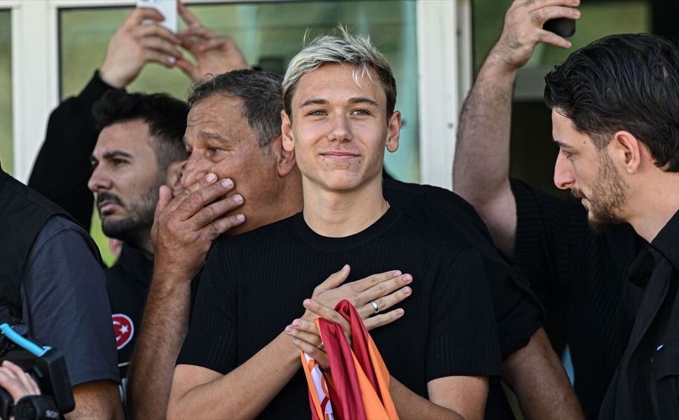 Aleksey Batrakov, Galatasaray tarihindeki ilk Rus futbolcu oldu