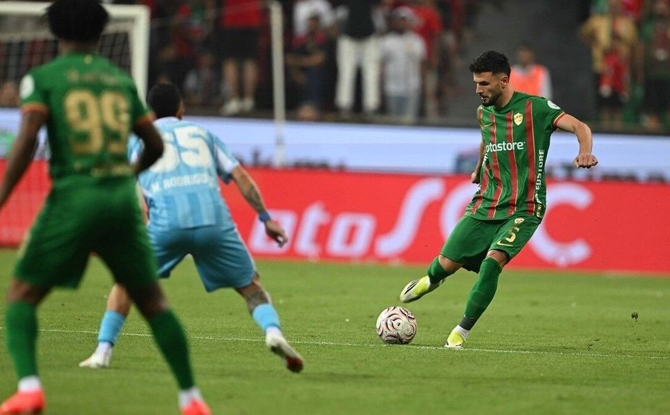 Amed Sportif Faaliyetler, Süper Lig'deki ilk maçına çıktı