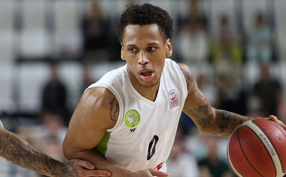 Anadolu Efes, ABD'li basketbolcu Daron Russell'ı kadrosuna kattı