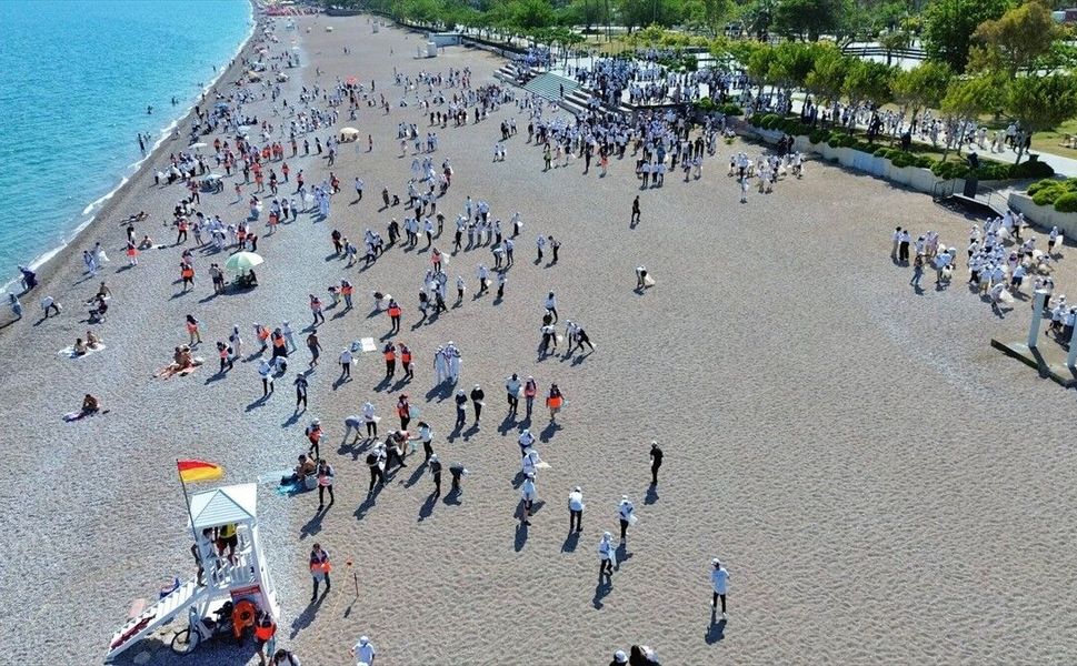 Antalya'da 'Mavi Akdeniz' için koruma kalkanı oluşturuldu